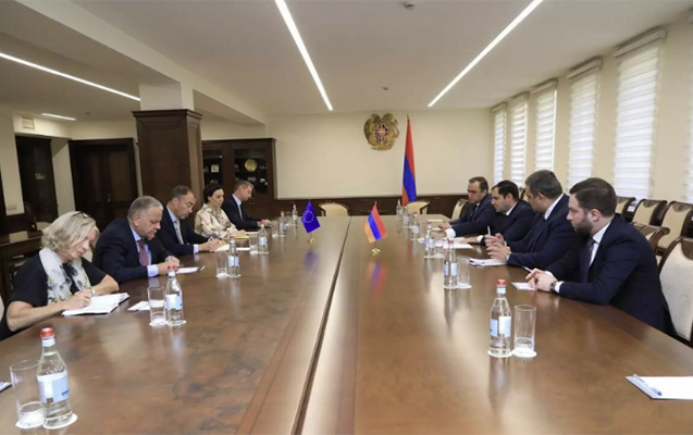 Toivo Klaar Ermənistanda səfər etdi Toivo Klaar Ermənistanda səfər etdi