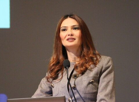 Komaya düşən Qənirə Paşayeva necədir? – Yeni açıqlama