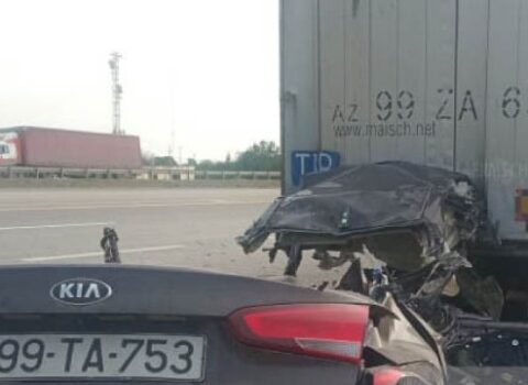 Hacıqabulda ağır qəza oldu, ölənlər var
