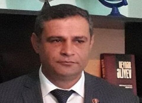 Rüşvətə görə məhkum edilmişdi, məktəb direktoru təyin olundu