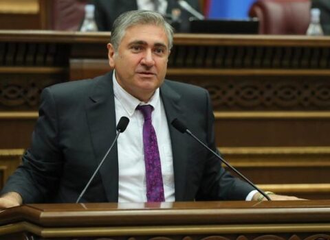 “️Biz rus sülhməramlılarının davranışını qətiyyən başa düşə bilmirik” – Artur Xaçatryan