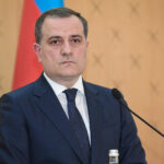 Ceyhun Bayramov Bəhreyn Krallığına rəsmi səfərə yola düşdü