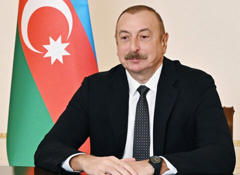 İlham Əliyev Dubaya getdi – BƏƏ lideri ilə görüşdü