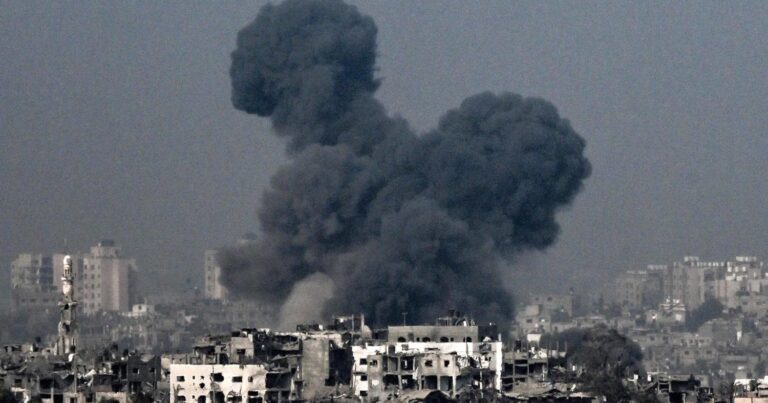 HƏMAS komandirinin olduğu ərazi bombalandı HƏMAS komandirinin olduğu ərazi bombalandı