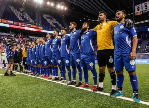 Millimiz dünya çempionatında ilk oyununa çıxır