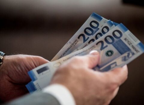 Azərbaycan 9 ayda 700 milyon manatdan çox borc qaytardı