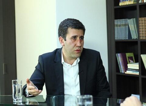 Melikyan: “Paşinyan düşməni Ermənistana hücuma dəvət etdi”