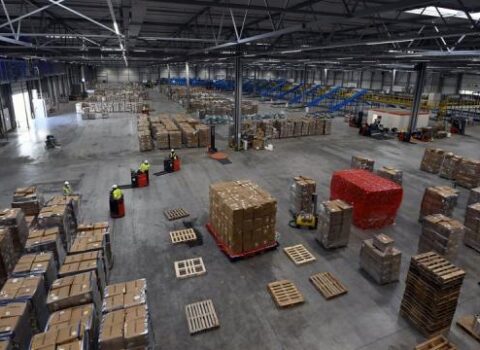 Belçika Alibaba-nın Avropadakı logistika mərkəzində araşdırma aparır