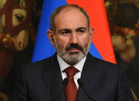 Paşinyan Fransaya səfərə gedib