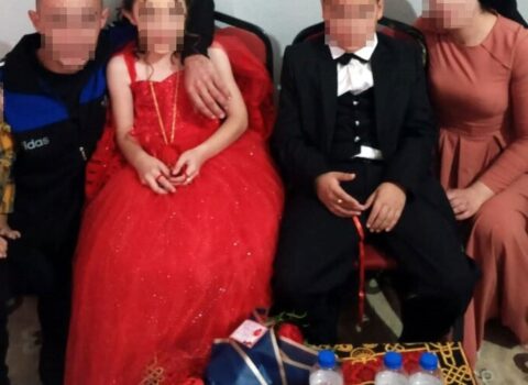 ŞOK OLAY: 8 və 9 yaşlı uşaqları nişanladılar – FOTOLAR