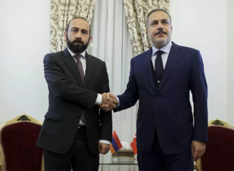 Hakan Fidan Mirzoyanla görüşdü