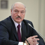 Lukaşenko sosial şəbəkələrin qadağan edilməsini “vəhşilik” adlandırdı