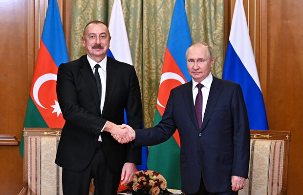 Putin İlham Əliyevi təbrik etdi