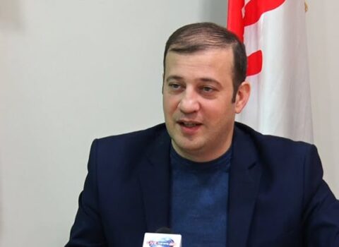 Vahan Babayan: “Rusiya Ermənistanı dalana dirəyəcək”