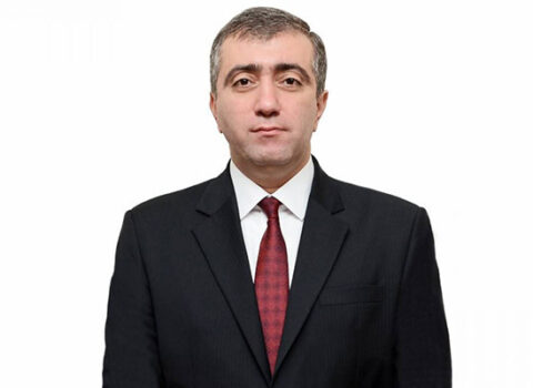 Arif Məmmədov vəzifəsindən azad olundu – Səfir təyin edildi