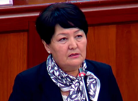 Kendirbayeva Qırğızıstanın təhsil və elm naziri TƏYİN OLUNDU