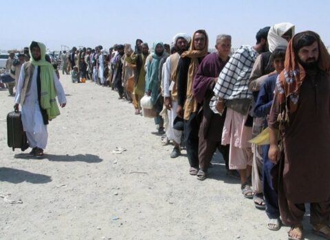 Pakistan qeyri-qanuni miqrantların kütləvi deportasiyasına başladı