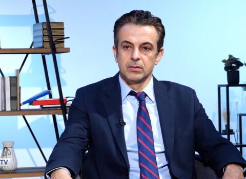 Artur Xaçikyan: “Ermənistanda hansısa sekta fəaliyyət göstərir və bizi məhvə aparır”