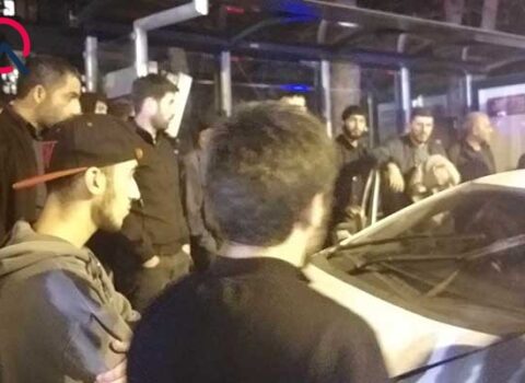 Bakıda avtomobil avtobus dayanacağına çırpıldı – Sürücünün boynu sındı