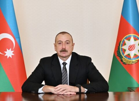 İlham Əliyev Qırğızıstana getdi