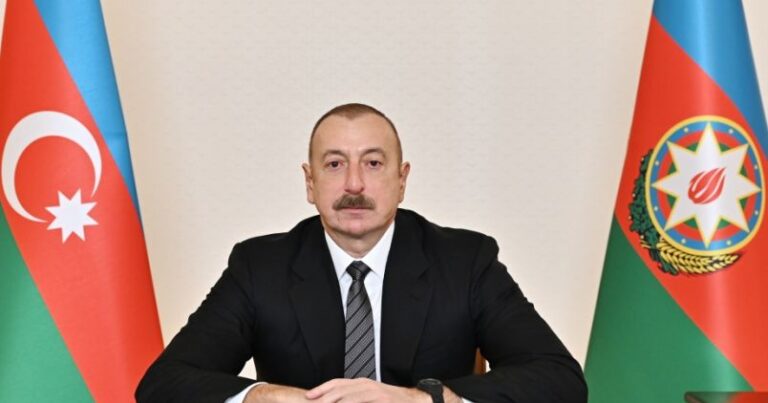 İlham Əliyev Qırğızıstana getdi İlham Əliyev Qırğızıstana getdi
