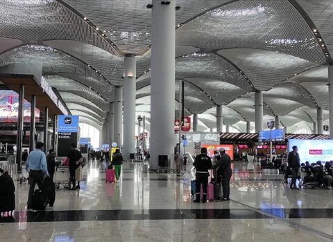 Türkiyədə bəzi təyyarə reysləri təxirə salındı – SƏBƏB
