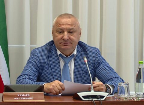 Deputat Xamaev Kadırovu tənqid etdi – VİDEO