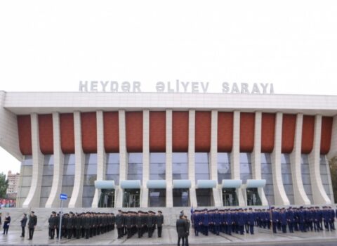 Bakıda hərbçilərin yürüşü KEÇİRİLİR