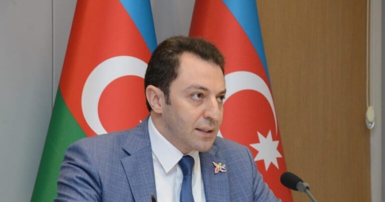 Azərbaycan UNESCO-nun mandatının səmərəli həyata keçirilməsinə töhfə verir Azərbaycan UNESCO-nun mandatının səmərəli həyata keçirilməsinə töhfə verir