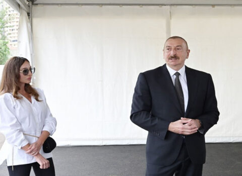 İlham Əliyev və Mehriban Əliyeva İsmayıllıda “DOST EVİ” filialının açılışında iştirak etdilər – YENİLƏNDİ