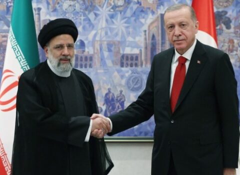 Ərdoğan Rəisi ilə Qəzzanı müzakirə etdi