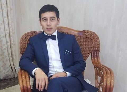 Oljas Əmirjanov: “Ermənistan zəif qadın kimi etibarlı kişi axtarır”