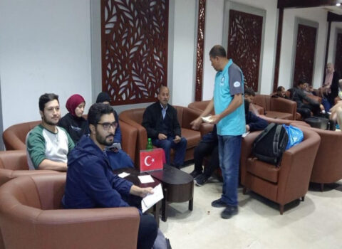 44 türk Qəzzadan təxliyə edildi