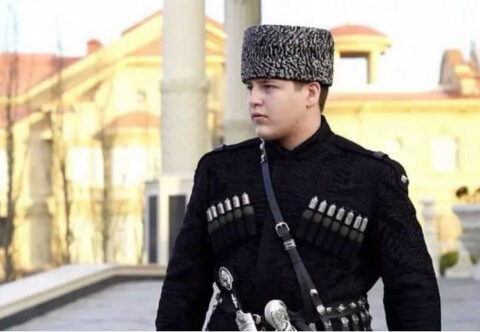 Kadırov 15 yaşlı oğluna vəzifə verdi – Təhlükəsizlik xidmətində çalışacaq