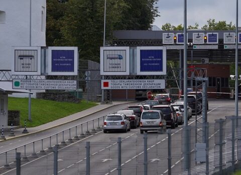 Estoniya rəsmisi: “Rusiya ilə sərhədin bağlanması ehtimalı var”