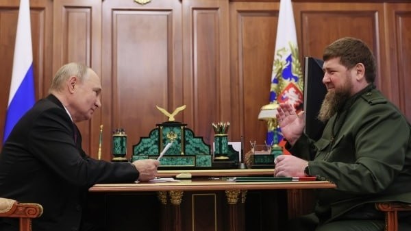 Kadırov Putini Çeçenistana dəvət etdi