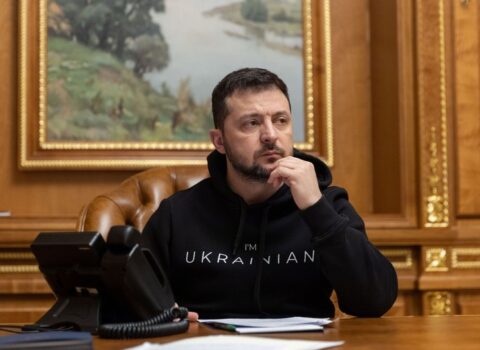 “Konqreslə bu problemi həll etmək asan deyil” – Zelenski