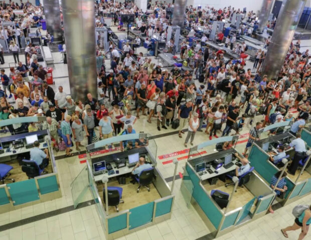 10 minlik qızılı oğurlandı – Aeroportda