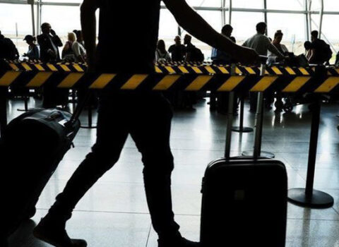 Azərbaycanlı ailə Rusiyadan deportasiya olunur – Uşaqları məktəbdə dalaşıb