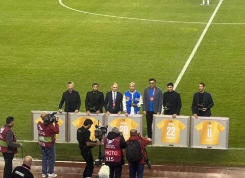 AFFA milli karyeralarını bitirən futbolçuları təltif etdi