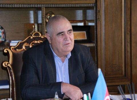 Mərkəzi Bankın “Şərurlu İsfəndiyar”a qarşı məhkəməsi başladı
