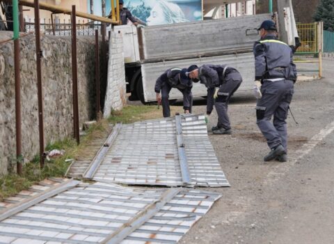 Prezidentin göstərişi ilə Vəngli kəndindəki lövhə SÖKÜLDÜ – FOTO