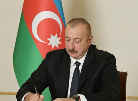 Prezident SƏRƏNCAM İMZALADI