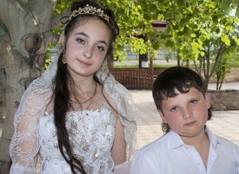 Qaraçı ailəsində 19 yaşlı qız “qoca qarı” sayılır – MARAQLI