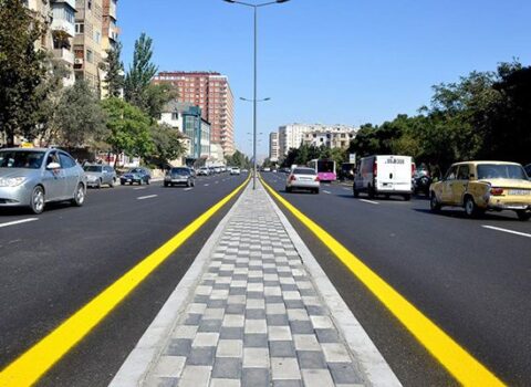 Bakıda körpü çöküb?