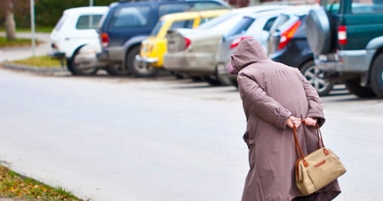 Sumqayıtda 72 yaşlı qadın yol qəzasında öldü Sumqayıtda 72 yaşlı qadın yol qəzasında öldü