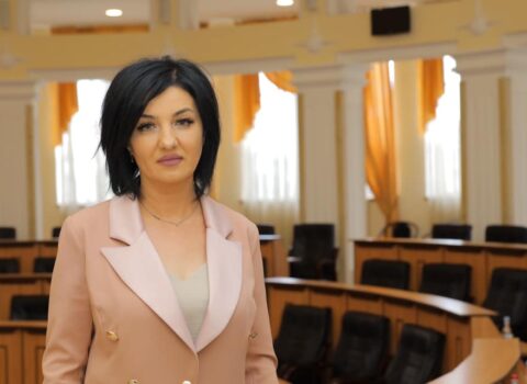 Akopyan: “Biz Qarabağ uğrunda mübarizə aparmalıyıq”