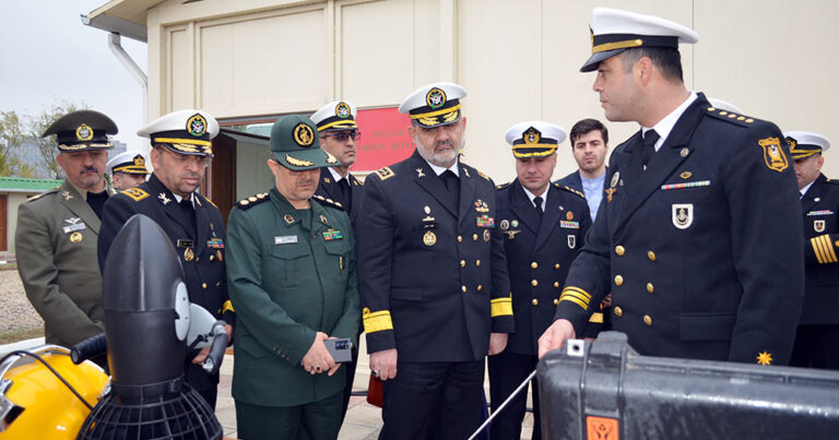 İranın kontr-admiralı hərbçilərimizin döyüş hazırlığı ilə maraqlandı – FOTO