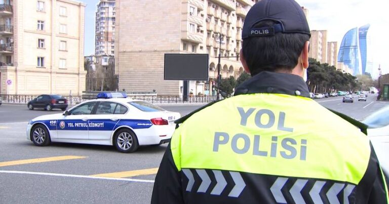 Azərbaycanda sürücü yol polisinə gərginlik yaratdı – VİDEO