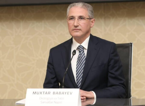 Muxtar Babayev işdən çıxardı, 30 min verib vəzifəsinə qayıtmaq istədi – TƏFƏRRÜAT